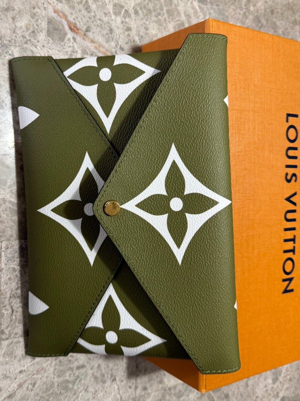 LARGE SIZE STUNNING Fashion Leather Pouch/Organizer! Brand New with BOX! - Picture 6 of 6